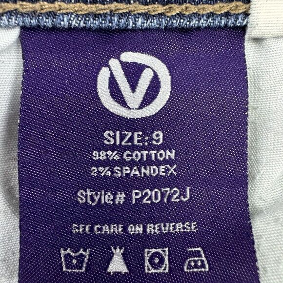 Vigoss Jeans Size 9 Cropped Denim Rolled Cuff Distressed Pockets - Picture 3 of 11